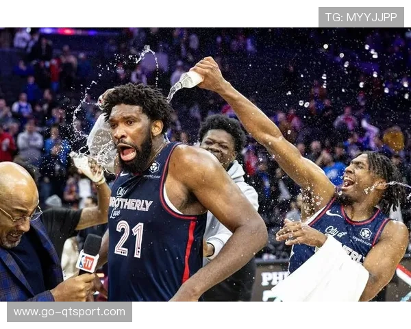 恩比德罚球争议再现，球员造犯规技术引规则讨论