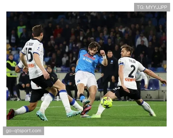 意甲争四大战:亚特兰大3-2击败那不勒斯,攻势足球对攻经典战